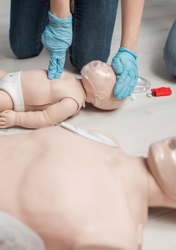 Image BLS – AED complet – 4h – réanimation adultes et pédiatrique